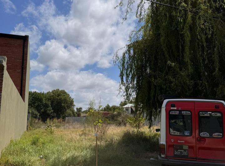 Terreno · 607m²