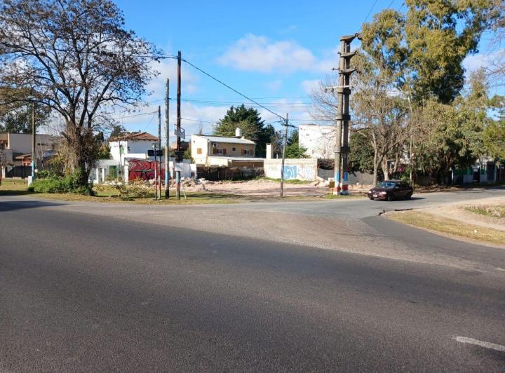 Terreno · 400m²