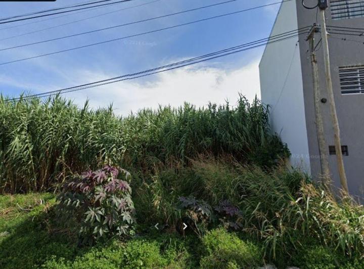 Terreno · 900m²