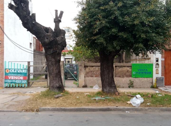 Terreno · 407m²