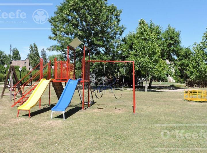 Terreno · 859m²