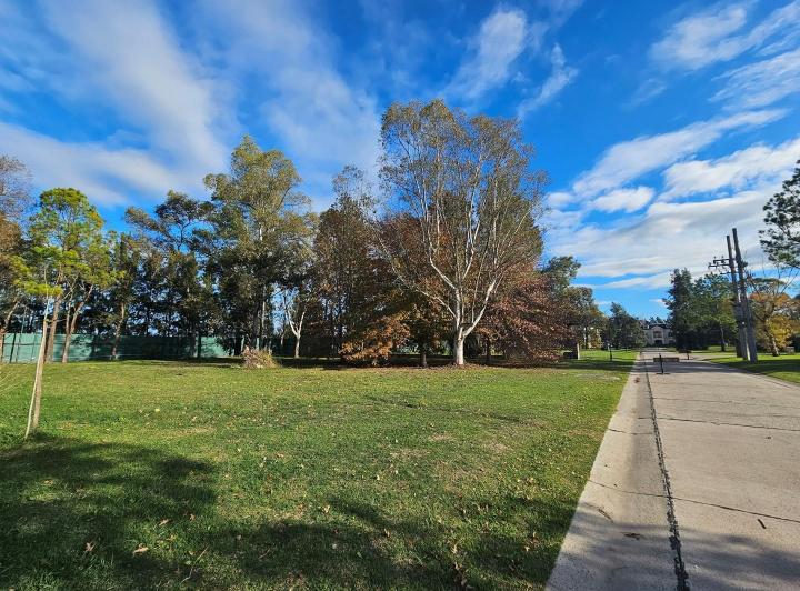 Terreno · 700m²