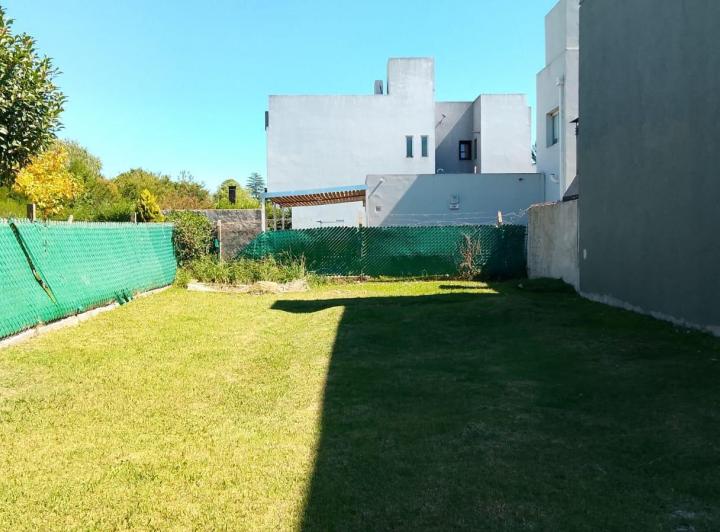 Terreno · 200m²