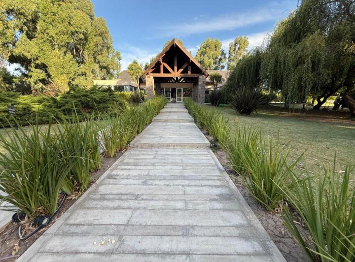 Terreno · 980m²