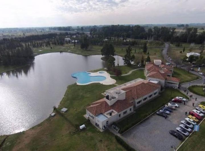 Terreno · 1497m²