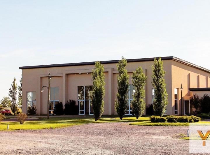 Terreno · 704m²