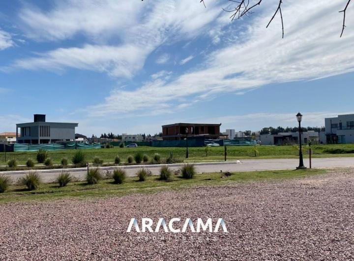 Terreno · 760m²