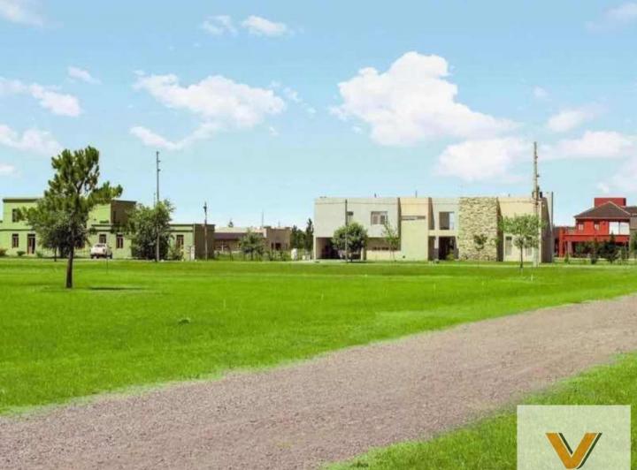 Terreno · 2600m²