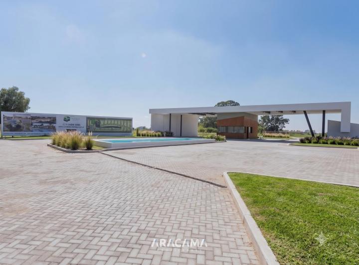 Terreno · 603m²