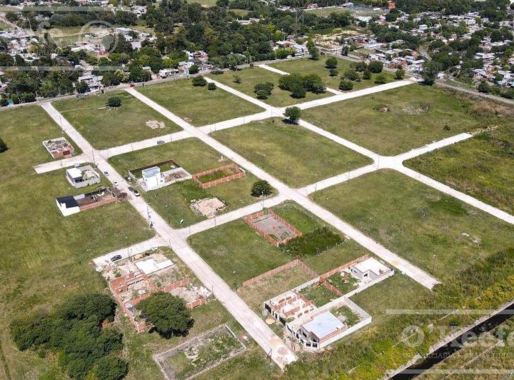 Terreno · 300m²