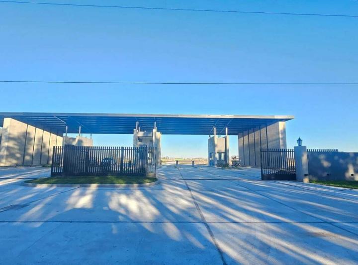 Terreno · 700m²