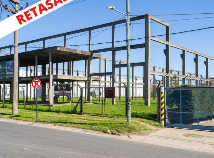 Terreno · 3300m²