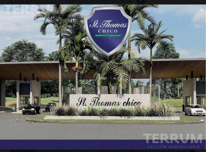 Terreno · 700m²