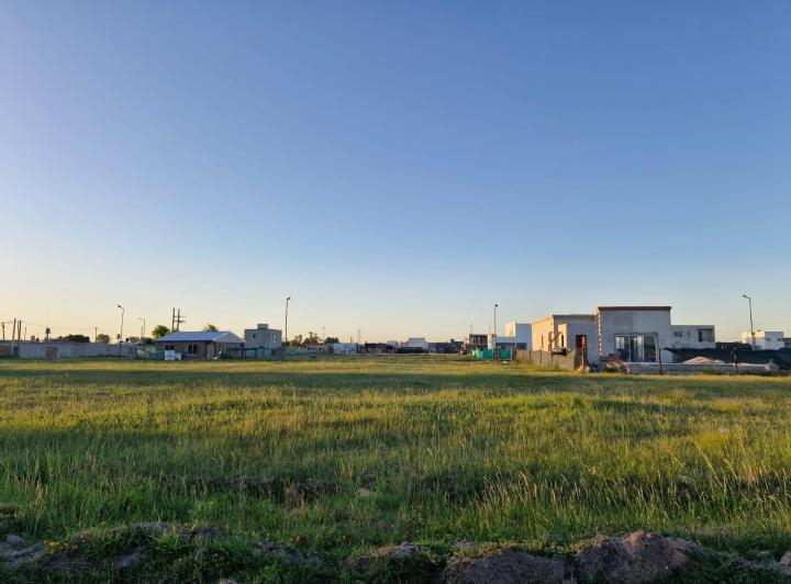 Terreno · 300m²