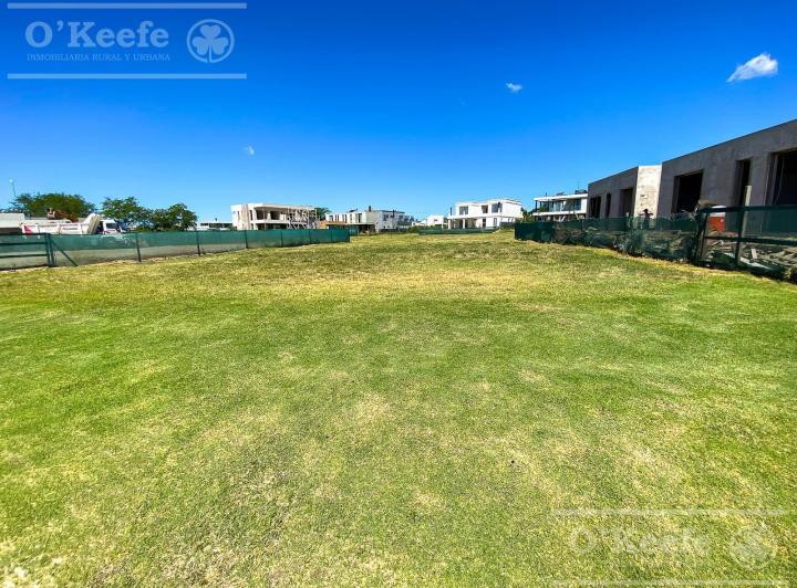 Terreno · 641m²