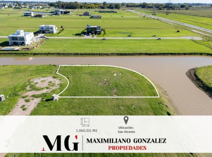 Terreno · 1060m²