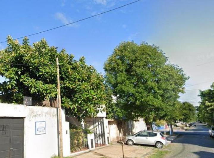 Terreno · 323m²