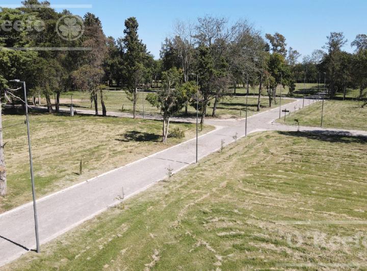 Terreno · 403m²