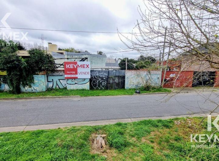 Terreno · 271m²
