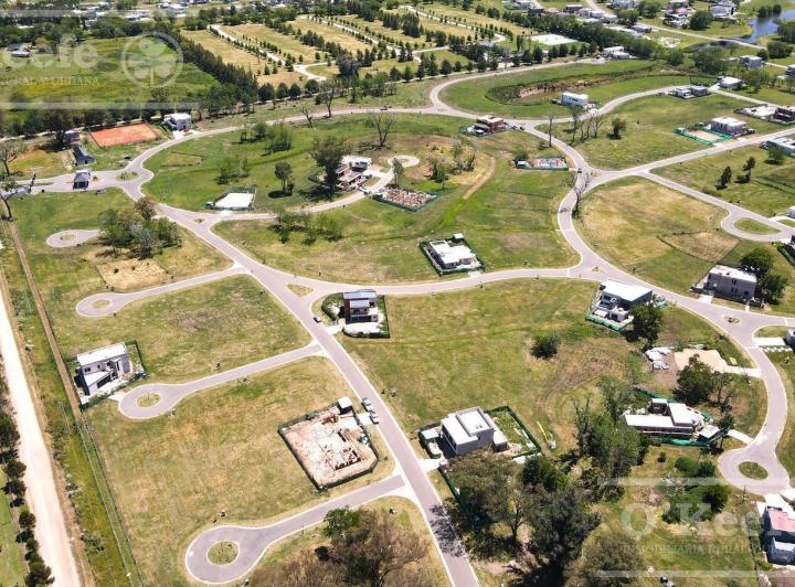 Terreno · 679m²