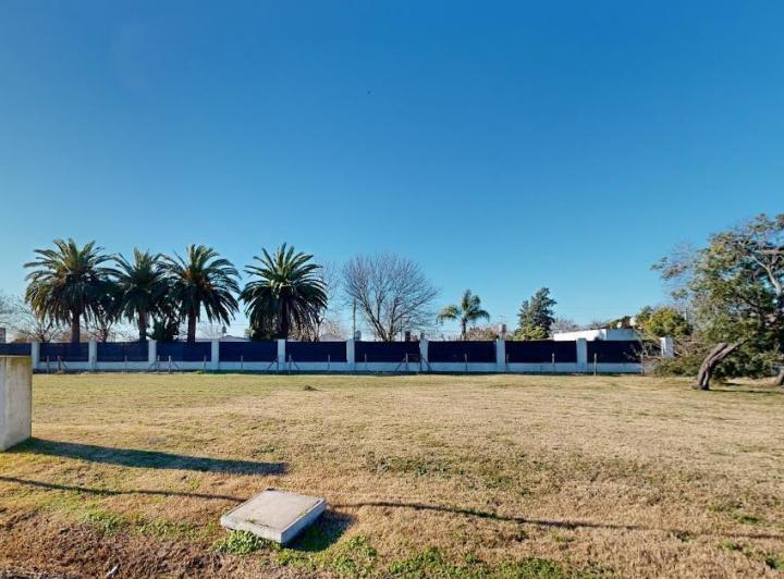 Terreno · 254m²