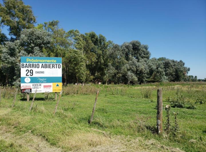 Terreno · 2300m²