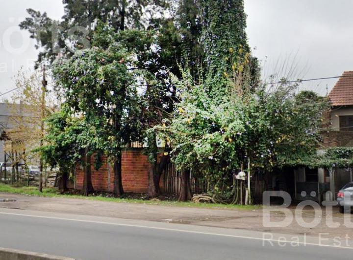 Terreno · 206m²