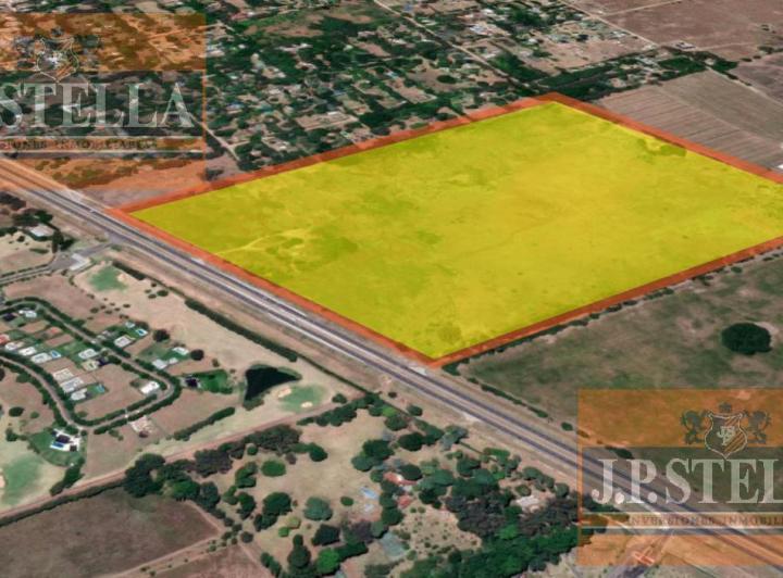 Terreno · 328937m²