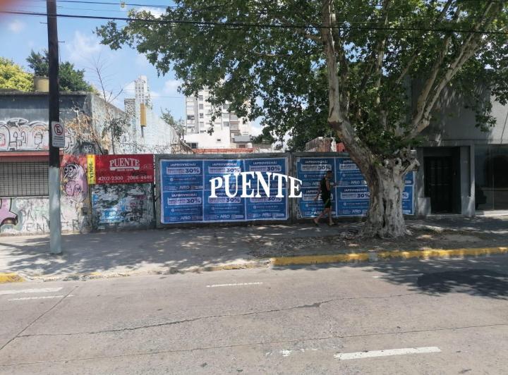 Terreno · 292m²