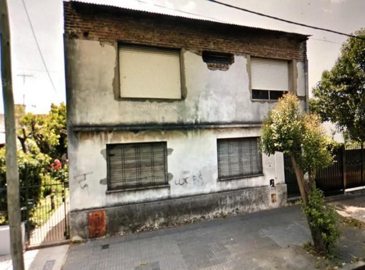 Terreno · 180m² · 3 Ambientes