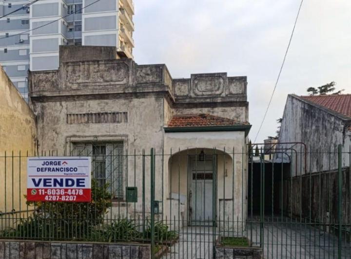 Terreno · 372m²