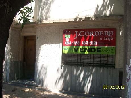 Terreno · 180m² · 1 Cochera