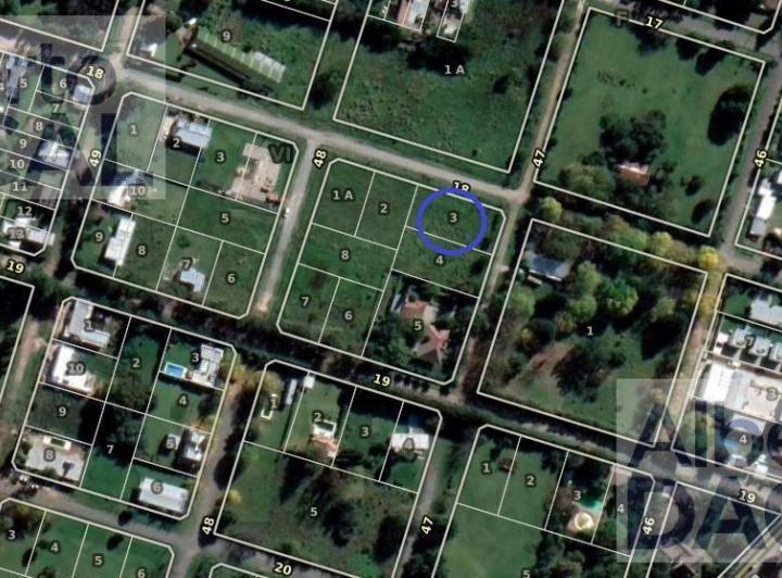 Terreno · 903m²