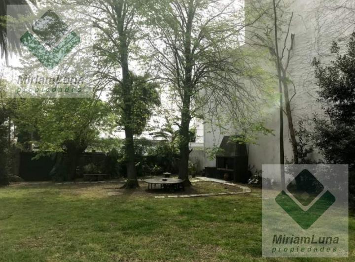 Terreno · 900m²
