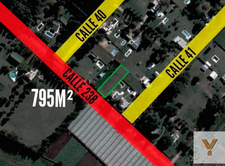 Terreno · 795m²