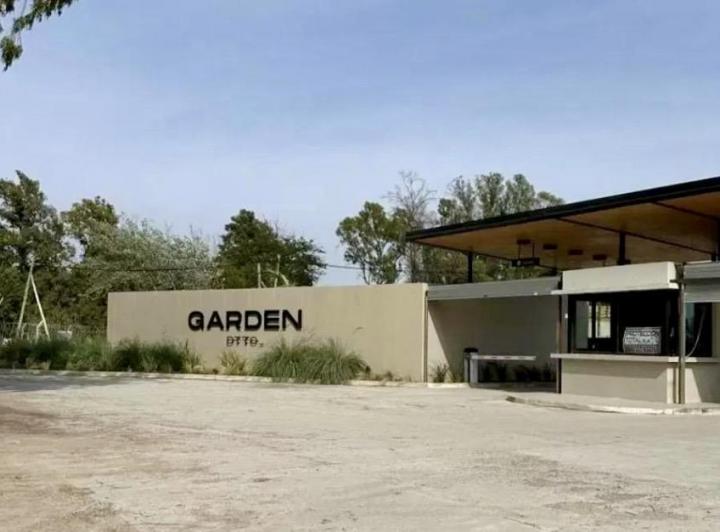 Terreno · 726m²