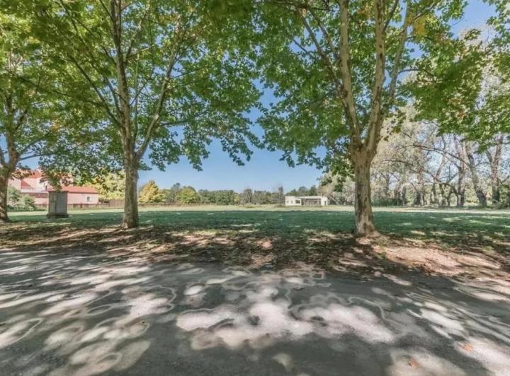 Terreno · 2302m²