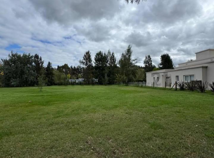 Terreno · 1262m²