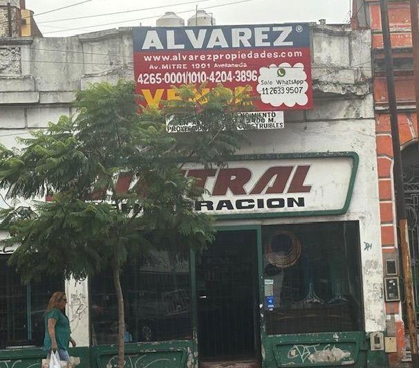 Terreno · 1200m²
