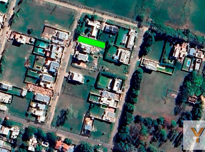Terreno · 400m²