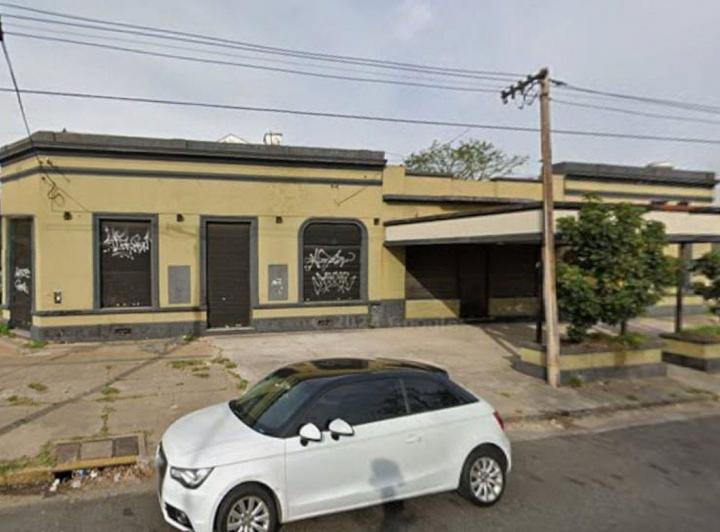 Terreno · 588m²
