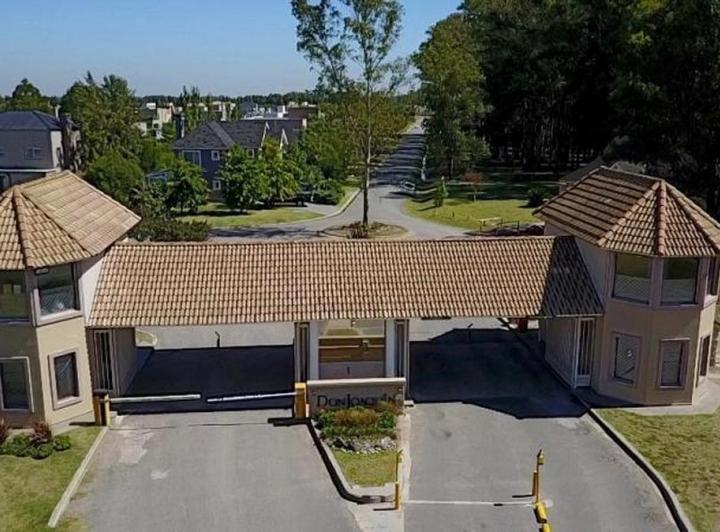 Terreno · 1396m²