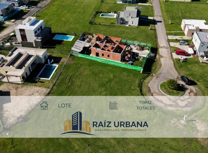 Terreno · 719m²