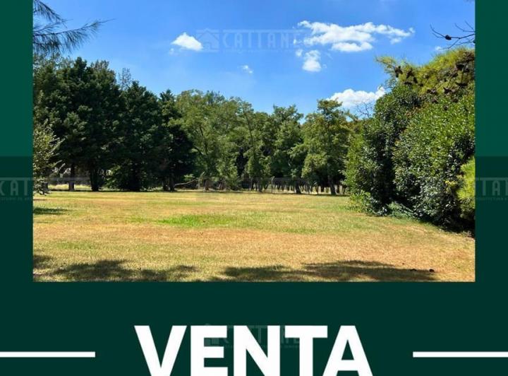 Terreno · 1400m²