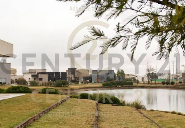 Terreno · 650m²