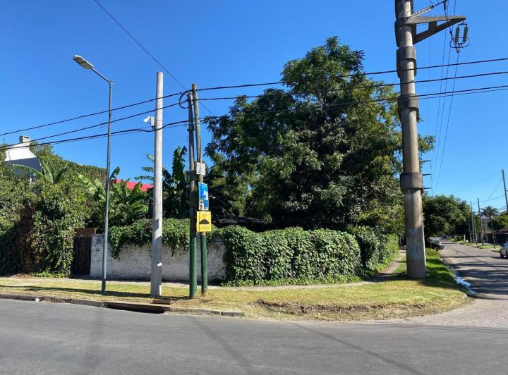Terreno · 620m²