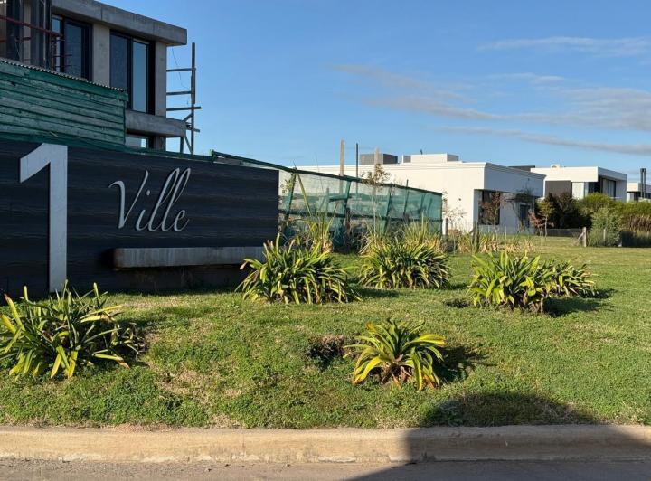 Terreno · 740m²
