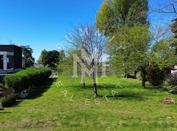 Terreno · 800m²