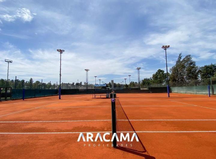 Terreno · 700m²