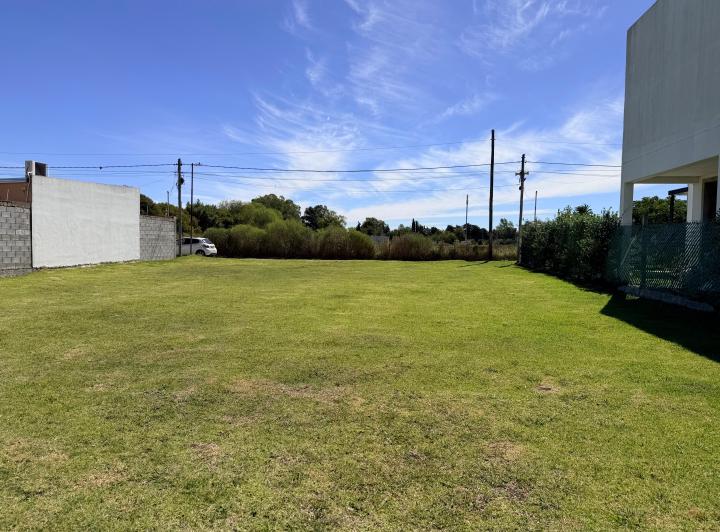 Terreno · 300m²